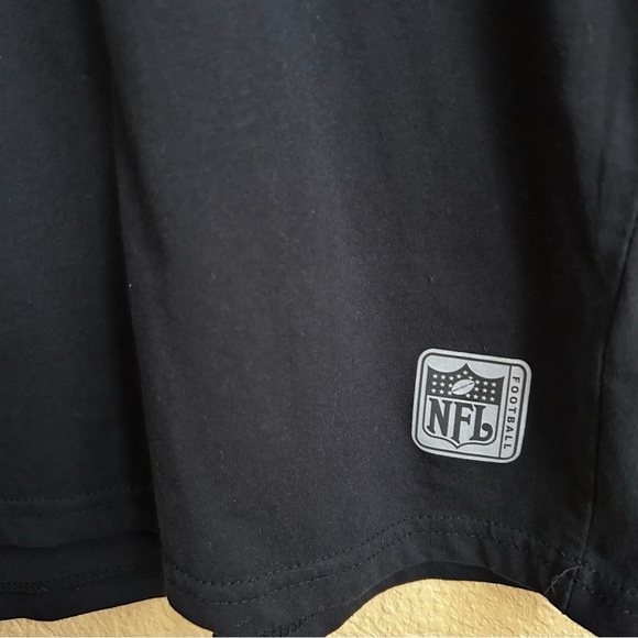 NFL Graphic Crewneck Short Sleeve Tee - Picture 4 of 9
